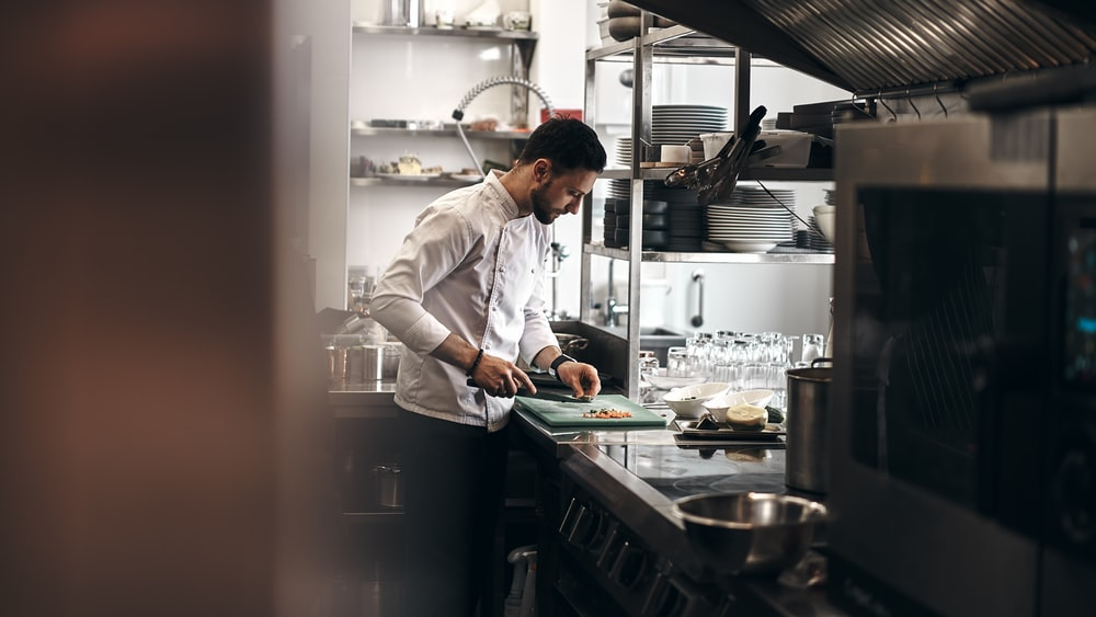 How To Reduce Stress in a Restaurant Kitchen